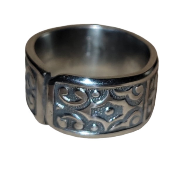 Hand Forged Vintage Flatware Spoon Ring Size 8 - Picture 2 of 4